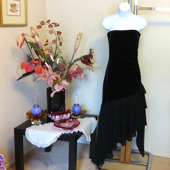 Vintage M Collection Black Maxi Evening Dress VTG Elegant Ruffled Strapless Gown - Picture 4 of 12